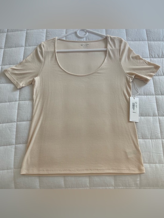 Ag Adriano Goldschmied Tops - AG Scoop Neck Short Sleeve Top